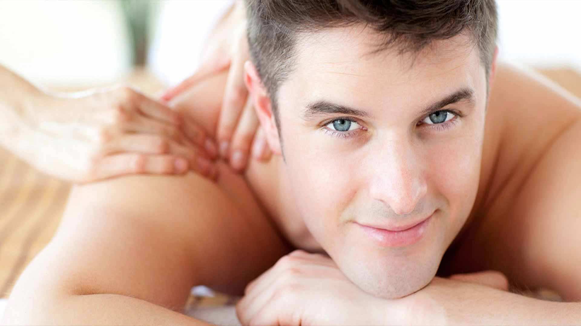 Neck – Shoulders massage